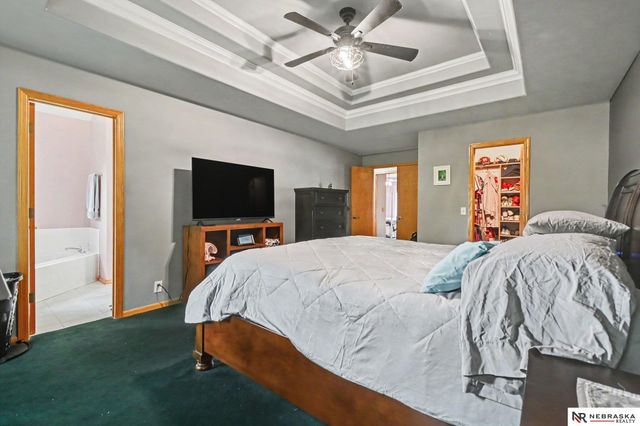 13545 Ames Avenue, Omaha, NE 68164