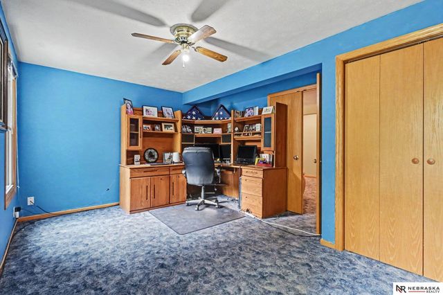 13545 Ames Avenue, Omaha, NE 68164