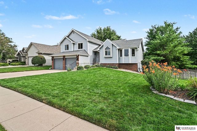 13545 Ames Avenue, Omaha, NE 68164
