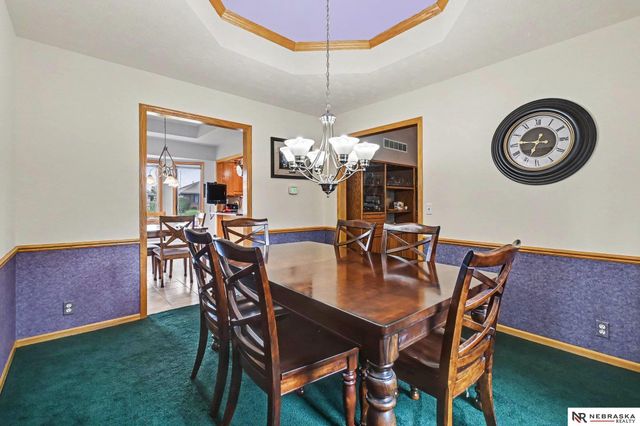 13545 Ames Avenue, Omaha, NE 68164