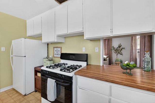 4349 Olivehurst Ave, Olivehurst, CA 95961