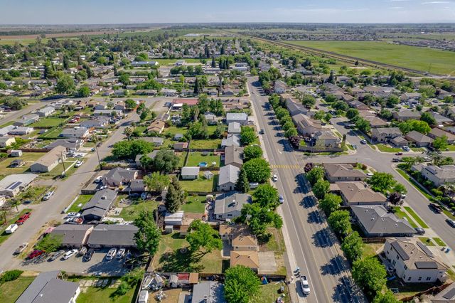 4349 Olivehurst Ave, Olivehurst, CA 95961