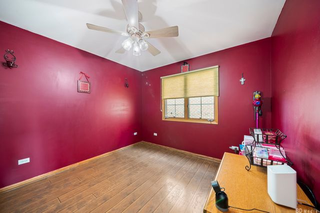 6625 W 91ST Place, Oak Lawn, IL 60453