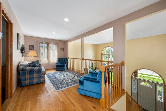 6625 W 91ST Place, Oak Lawn, IL 60453