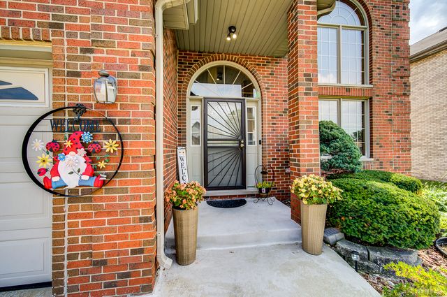 6625 W 91ST Place, Oak Lawn, IL 60453