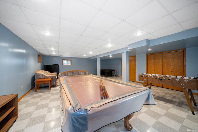 6625 W 91ST Place, Oak Lawn, IL 60453