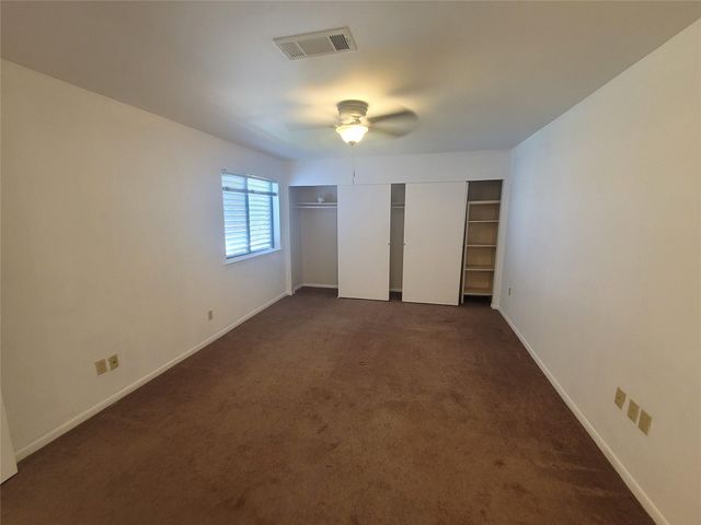 7523 Beaudelaire Circle, Galveston, TX 77551