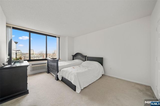 100 Old Palisade Road 1902, Fort Lee, NJ 07024