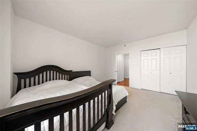 100 Old Palisade Road 1902, Fort Lee, NJ 07024