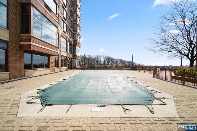 100 Old Palisade Road 1902, Fort Lee, NJ 07024