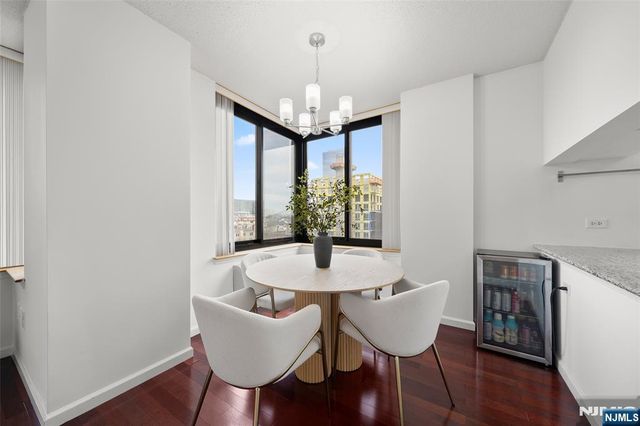 100 Old Palisade Road 1902, Fort Lee, NJ 07024