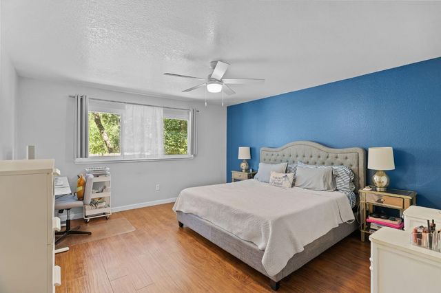 6007 Broken Arrow Ct, Citrus Heights, CA 95621