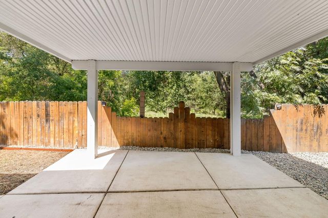 6007 Broken Arrow Ct, Citrus Heights, CA 95621