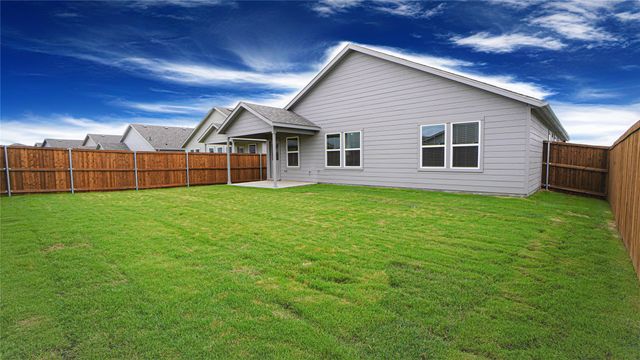 1719 Arroyo Road, Crandall, TX 75114