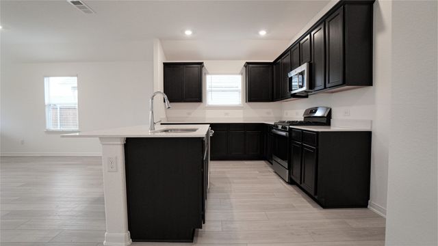 1719 Arroyo Road, Crandall, TX 75114