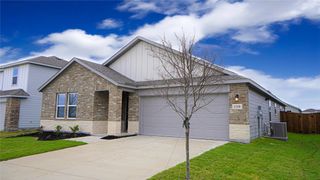 1719 Arroyo Road, Crandall, TX 75114
