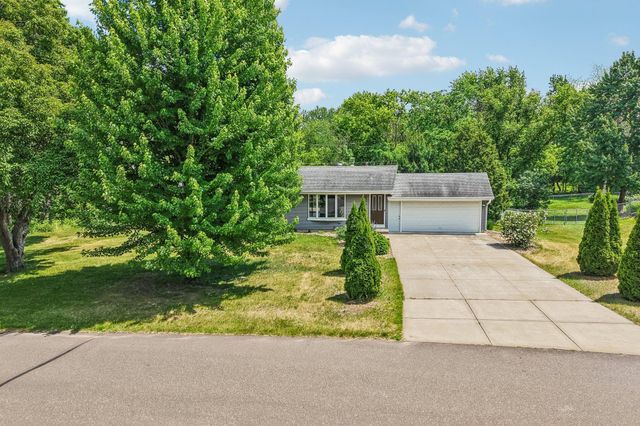5489 270th Street, Wyoming, MN 55092