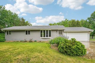 5489 270th Street, Wyoming, MN 55092