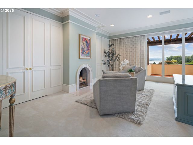 8703 Se PORTER Cir, Vancouver, WA 98664