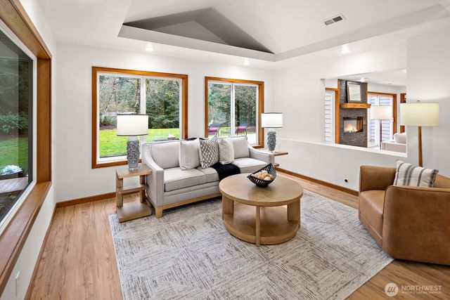 12407 Upper Preston Road SE, Issaquah, WA 98027