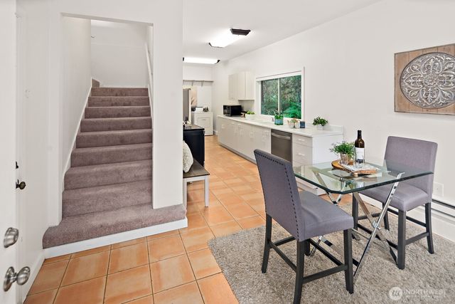 12407 Upper Preston Road SE, Issaquah, WA 98027