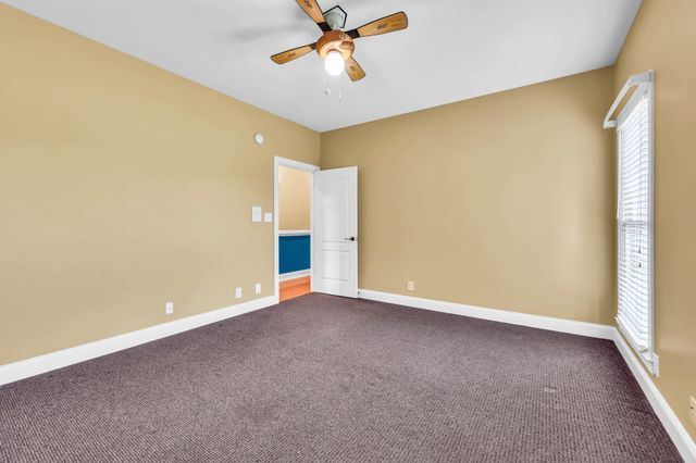 1045 McClure Rd, Clarksville, TN 37040