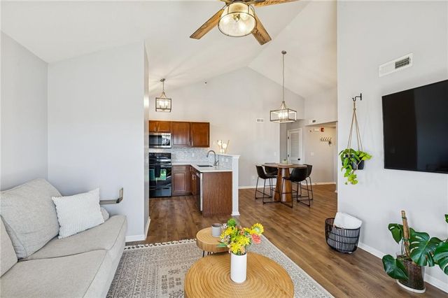 5500 NE 80th Terrace 3A, Kansas City, MO 64119