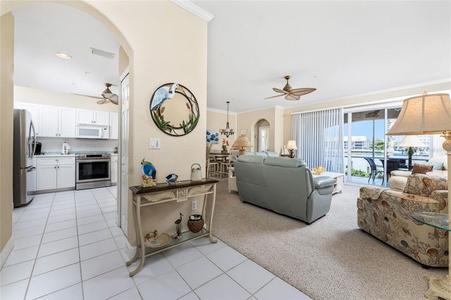 3485 SUNSET KEY CIRCLE 101, Punta Gorda, FL 33955