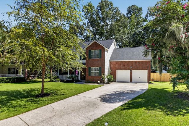 111 Bonneau Court, Summerville, SC 29485