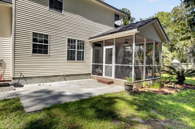 111 Bonneau Court, Summerville, SC 29485