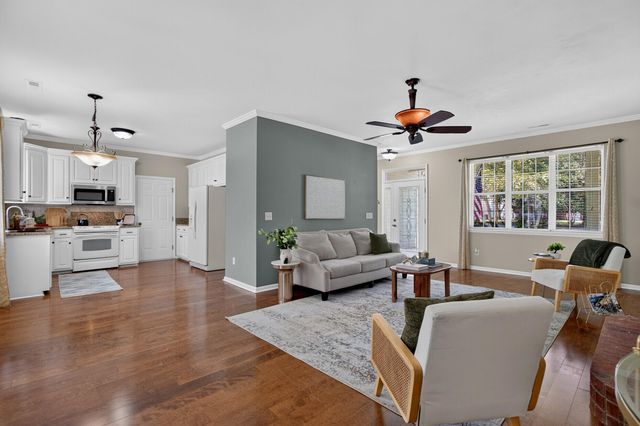 111 Bonneau Court, Summerville, SC 29485