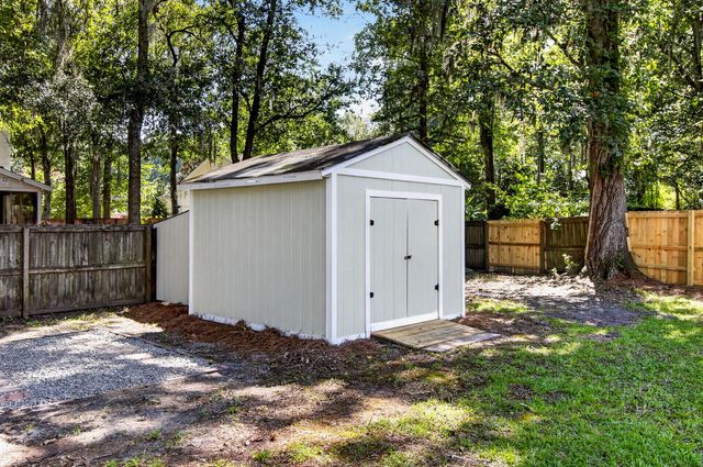 111 Bonneau Court, Summerville, SC 29485