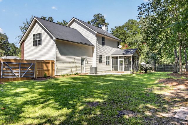 111 Bonneau Court, Summerville, SC 29485