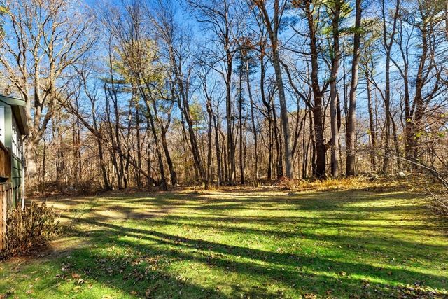 12 Hickory Ln 12, Burlington, MA 01803