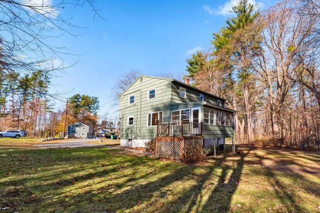 12 Hickory Ln 12, Burlington, MA 01803