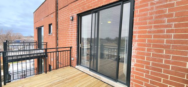 4002 S WESTERN Avenue 4, Chicago, IL 60609