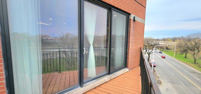 4002 S WESTERN Avenue 4, Chicago, IL 60609