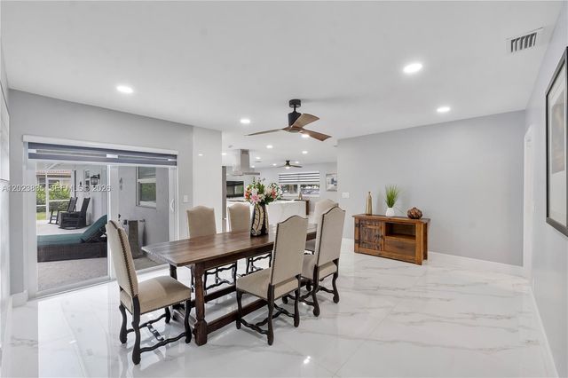 6241 SW 16th St, Plantation, FL 33317