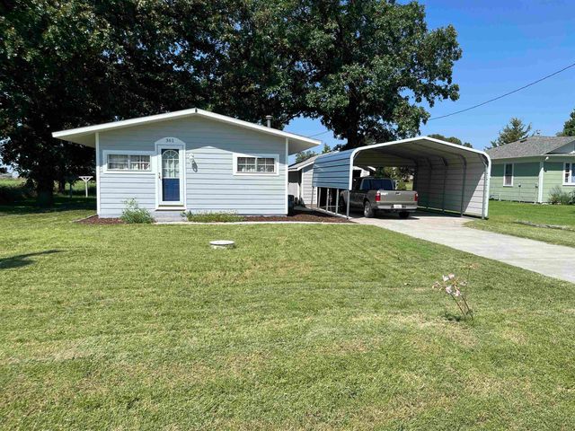 361 N Minnesota Ave, Tescott, KS 67484
