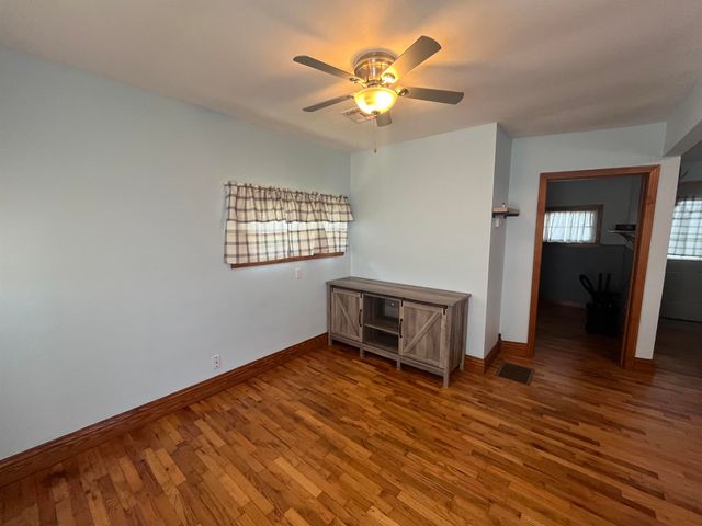 361 N Minnesota Ave, Tescott, KS 67484