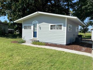 361 N Minnesota Ave, Tescott, KS 67484