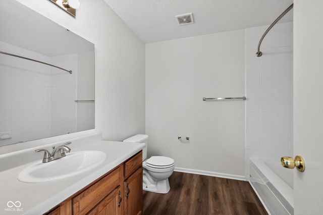 4260 Village Trace Drive, Indianapolis, IN 46254
