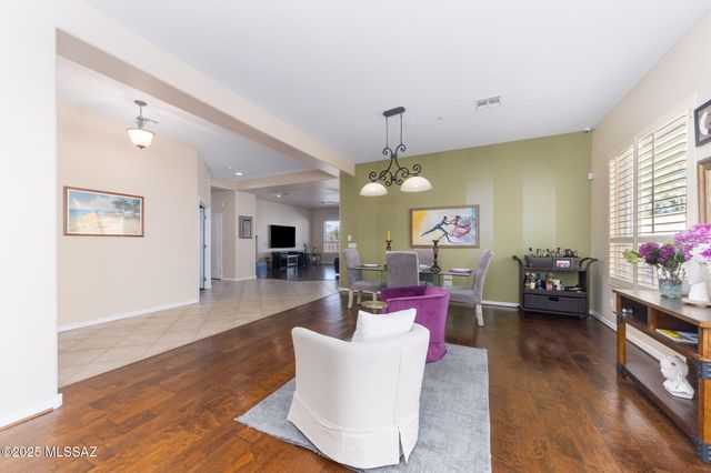 732 W Burntwater Drive, Oro Valley, AZ 85755