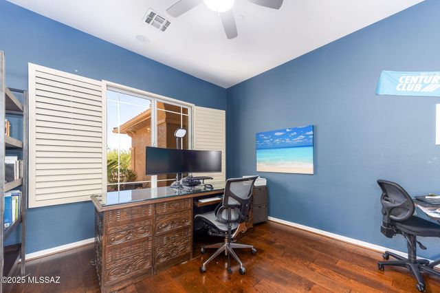 732 W Burntwater Drive, Oro Valley, AZ 85755