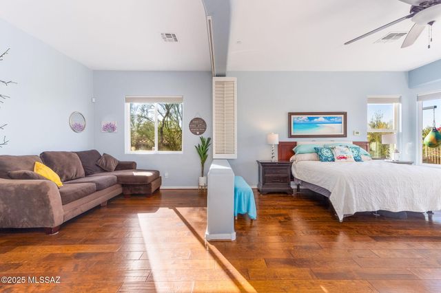 732 W Burntwater Drive, Oro Valley, AZ 85755