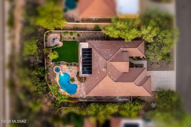 732 W Burntwater Drive, Oro Valley, AZ 85755