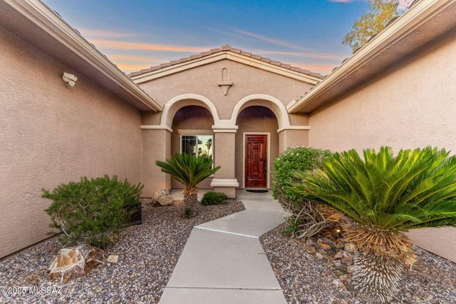 732 W Burntwater Drive, Oro Valley, AZ 85755