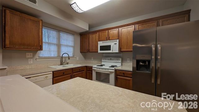 980 Lynnview Court, Kannapolis, NC 28081