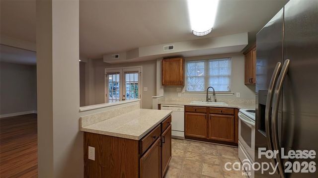 980 Lynnview Court, Kannapolis, NC 28081