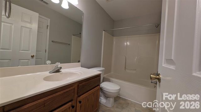 980 Lynnview Court, Kannapolis, NC 28081